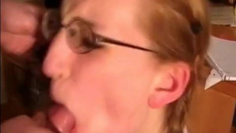 Secretary gets analized and jizzed on Glasses