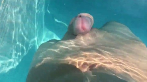 Hands free cumshot swimming pool