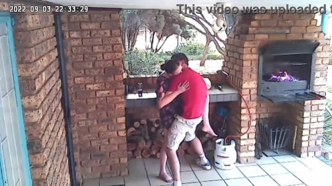 Spy camera : couple caught fucking on the porch of the nature reserve