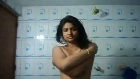  Indian Babe Self Made Video In Shower