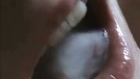 Swallowing cum