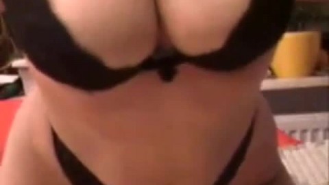 Lactating webcam girl, great nipples ( MrNo)