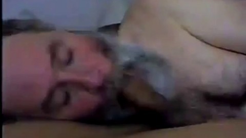 Bearded Daddy Suck and Swallow